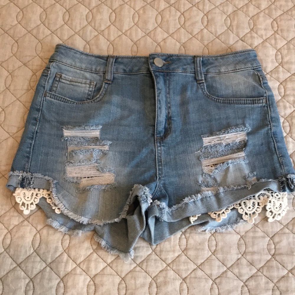 Distressed Jean Short